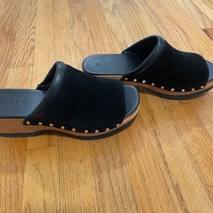 NEW  size 39 M. GEMI clog